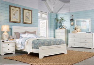 br_rm_belcourt_white_panel3~Belcourt-Queen-White-5Pc-Panel-Bedroom